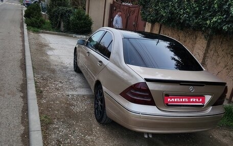 Mercedes-Benz C-Класс, 2001 год, 800 000 рублей, 2 фотография