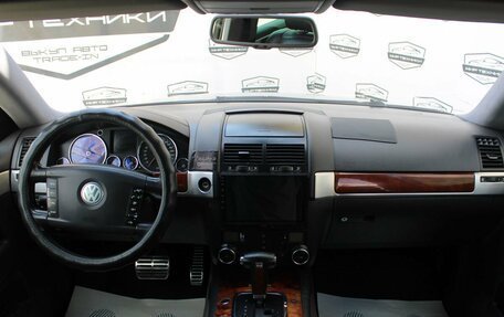 Volkswagen Touareg III, 2005 год, 760 000 рублей, 12 фотография
