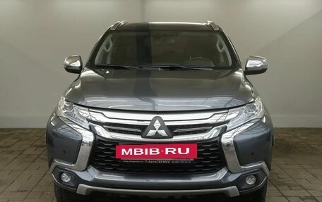 Mitsubishi Pajero Sport III рестайлинг, 2019 год, 3 590 000 рублей, 2 фотография