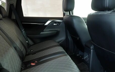 Mitsubishi Pajero Sport III рестайлинг, 2019 год, 3 590 000 рублей, 15 фотография