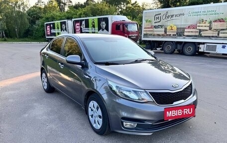 KIA Rio III рестайлинг, 2017 год, 775 000 рублей, 3 фотография