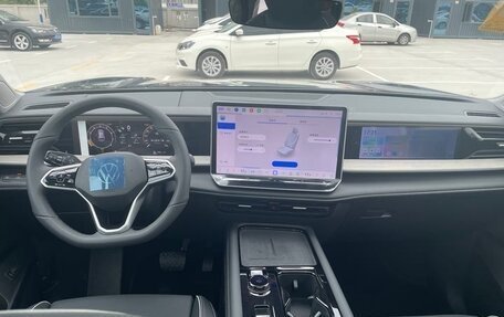 Volkswagen Teramont, 2025 год, 5 588 000 рублей, 19 фотография