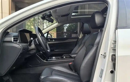 KIA K5, 2021 год, 1 600 000 рублей, 14 фотография