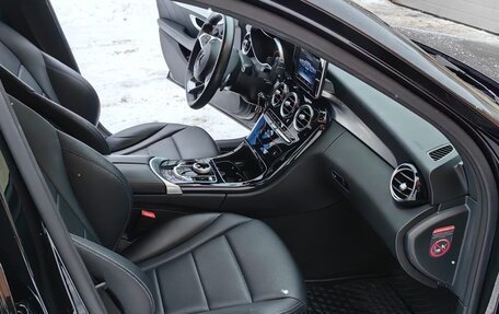 Mercedes-Benz C-Класс, 2016 год, 2 500 000 рублей, 14 фотография