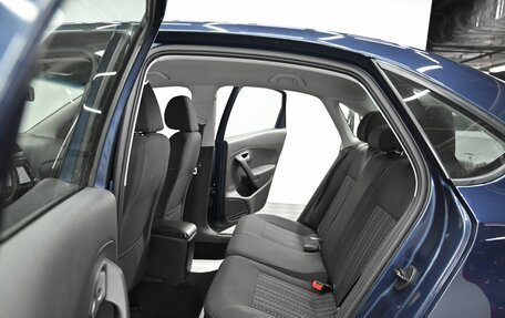 Volkswagen Polo VI (EU Market), 2016 год, 855 000 рублей, 13 фотография