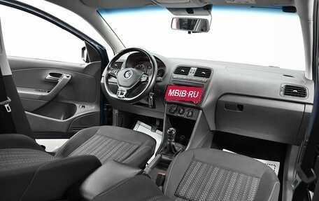 Volkswagen Polo VI (EU Market), 2016 год, 855 000 рублей, 12 фотография