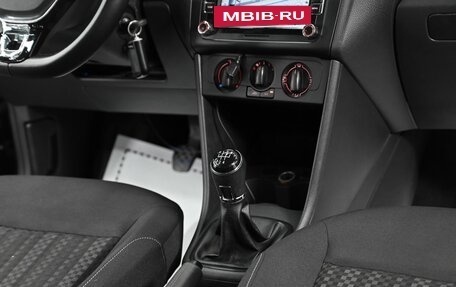 Volkswagen Polo VI (EU Market), 2016 год, 855 000 рублей, 11 фотография