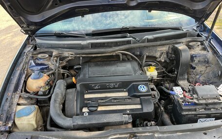 Volkswagen Golf IV, 2001 год, 13 фотография