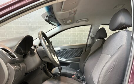 Hyundai Solaris II рестайлинг, 2012 год, 730 000 рублей, 8 фотография