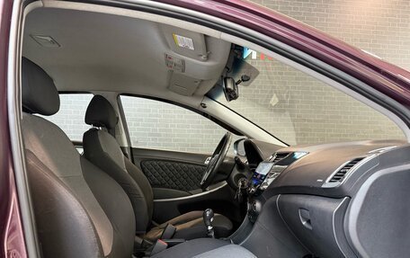 Hyundai Solaris II рестайлинг, 2012 год, 730 000 рублей, 10 фотография