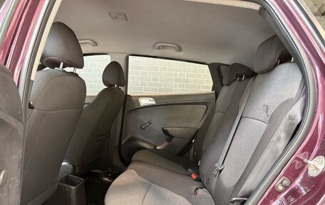 Hyundai Solaris II рестайлинг, 2012 год, 730 000 рублей, 11 фотография