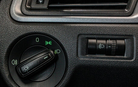 Skoda Rapid I, 2016 год, 999 000 рублей, 11 фотография