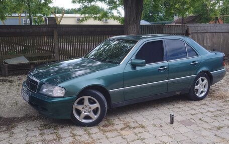 Mercedes-Benz C-Класс, 1993 год, 250 000 рублей, 3 фотография