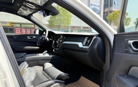 Volvo XC60 II, 2025 год, 5 090 000 рублей, 16 фотография