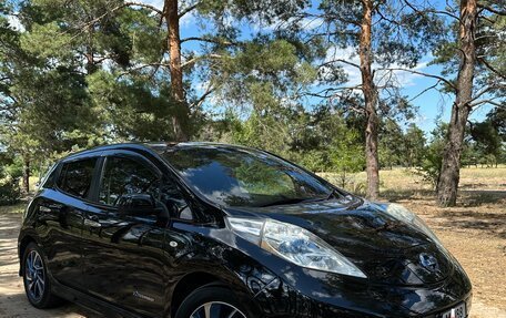 Nissan Leaf I, 2015 год, 900 000 рублей, 5 фотография