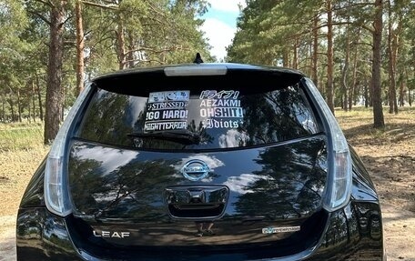 Nissan Leaf I, 2015 год, 900 000 рублей, 8 фотография