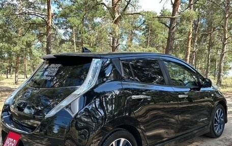 Nissan Leaf I, 2015 год, 900 000 рублей, 7 фотография