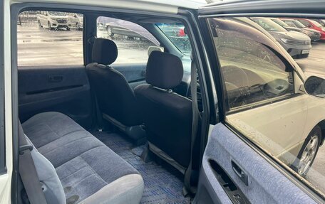 Toyota Ipsum II, 1998 год, 579 999 рублей, 18 фотография