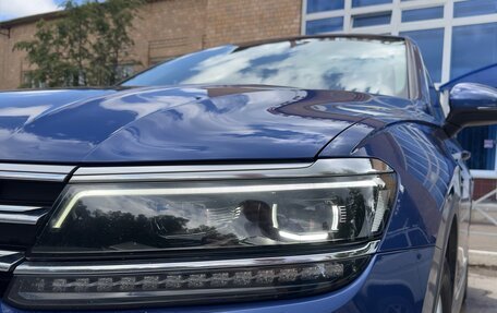 Volkswagen Tiguan II, 2018 год, 2 650 000 рублей, 3 фотография