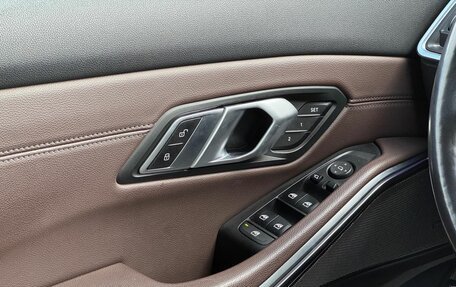 BMW 3 серия, 2021 год, 4 100 000 рублей, 13 фотография