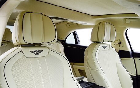 Bentley Flying Spur, 2022 год, 14 959 661 рублей, 31 фотография