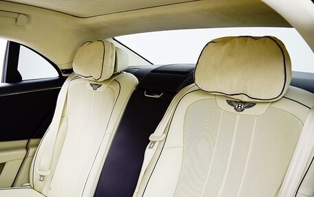 Bentley Flying Spur, 2022 год, 14 959 661 рублей, 29 фотография