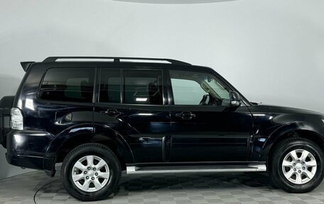 Mitsubishi Pajero IV, 2017 год, 3 300 000 рублей, 4 фотография