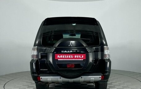 Mitsubishi Pajero IV, 2017 год, 3 300 000 рублей, 6 фотография