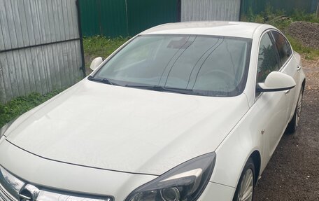 Opel Insignia II рестайлинг, 2014 год, 1 000 000 рублей, 1 фотография