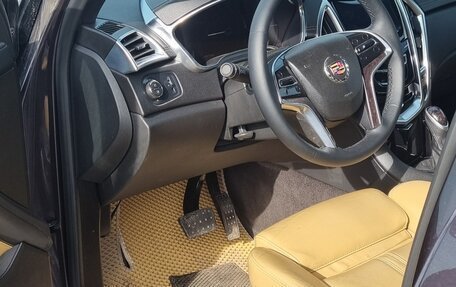 Cadillac SRX II рестайлинг, 2014 год, 1 690 000 рублей, 3 фотография