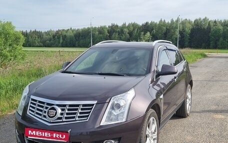 Cadillac SRX II рестайлинг, 2014 год, 1 690 000 рублей, 5 фотография