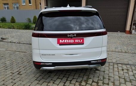 KIA Carnival, 2021 год, 3 800 000 рублей, 6 фотография