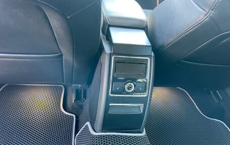 Skoda Superb III рестайлинг, 2012 год, 689 000 рублей, 6 фотография