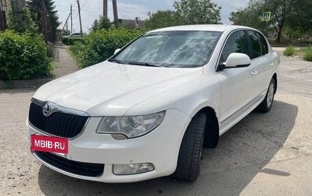 Skoda Superb III рестайлинг, 2012 год, 689 000 рублей, 2 фотография