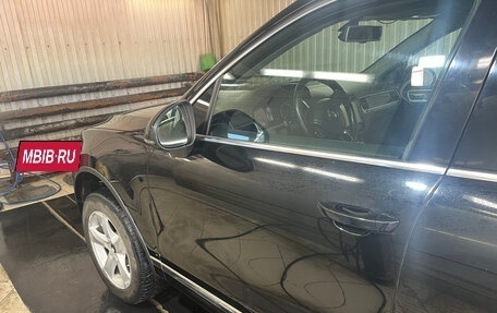 Volkswagen Touareg III, 2011 год, 1 200 000 рублей, 4 фотография