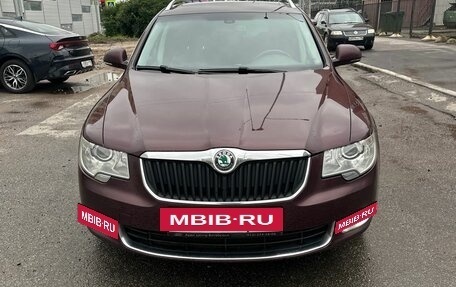 Skoda Superb III рестайлинг, 2012 год, 1 250 000 рублей, 2 фотография
