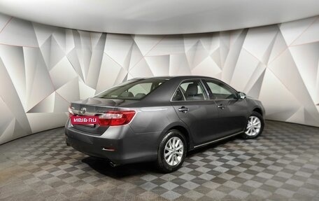 Toyota Camry, 2013 год, 1 560 000 рублей, 2 фотография