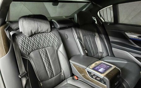 BMW 7 серия, 2021 год, 8 500 000 рублей, 14 фотография