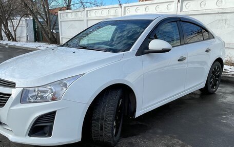 Chevrolet Cruze II, 2014 год, 850 000 рублей, 2 фотография