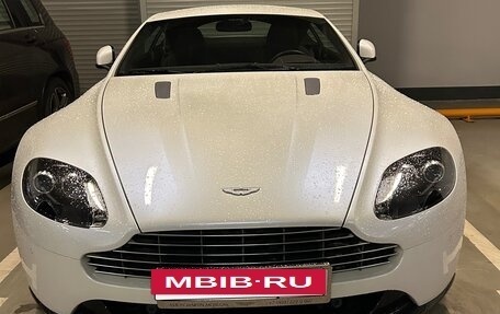 Aston Martin V8 Vantage III, 2011 год, 9 950 000 рублей, 3 фотография