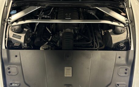 Aston Martin V8 Vantage III, 2011 год, 9 950 000 рублей, 6 фотография