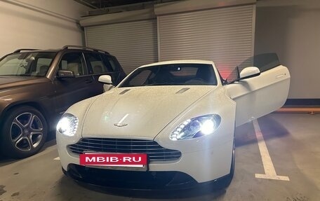 Aston Martin V8 Vantage III, 2011 год, 9 950 000 рублей, 7 фотография