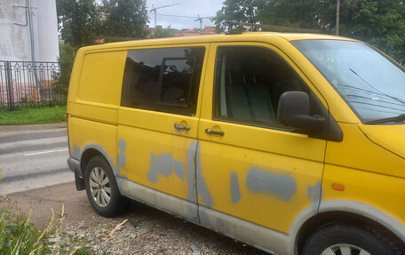 Volkswagen Transporter T5 рестайлинг, 2006 год, 820 000 рублей, 2 фотография