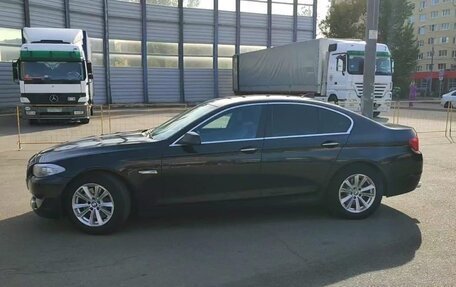 BMW 5 серия, 2012 год, 1 555 000 рублей, 8 фотография