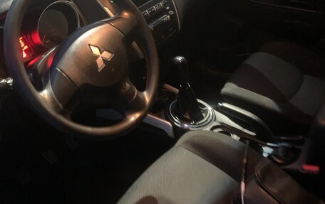 Mitsubishi ASX I рестайлинг, 2010 год, 670 000 рублей, 2 фотография