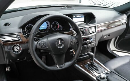 Mercedes-Benz E-Класс, 2011 год, 1 299 000 рублей, 9 фотография