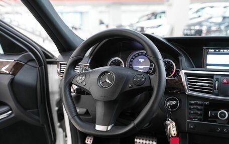 Mercedes-Benz E-Класс, 2011 год, 1 299 000 рублей, 11 фотография