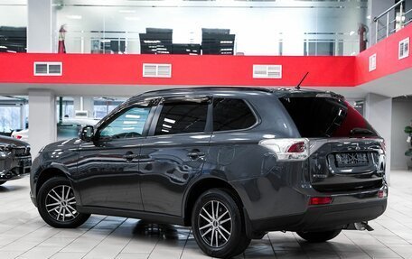 Mitsubishi Outlander III рестайлинг 3, 2013 год, 1 149 000 рублей, 4 фотография
