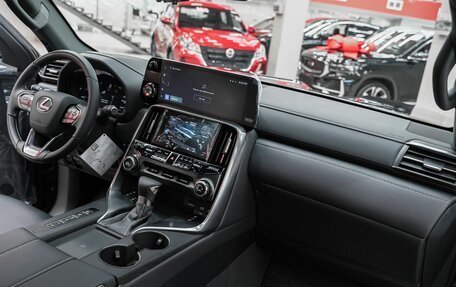 Lexus LX, 2025 год, 15 499 000 рублей, 22 фотография