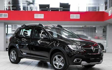 Renault Sandero II рестайлинг, 2018 год, 899 000 рублей, 3 фотография